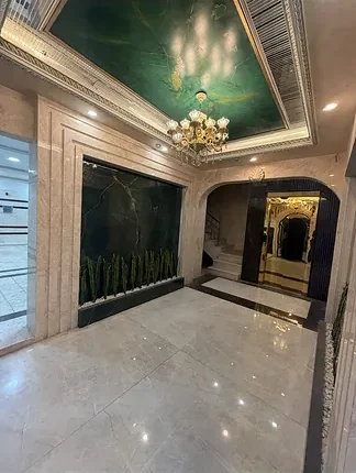 حرید ملک در تختی بروجرد